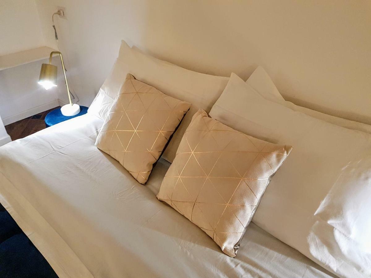 Piazza Martiri Apartment Cagliari Exterior foto